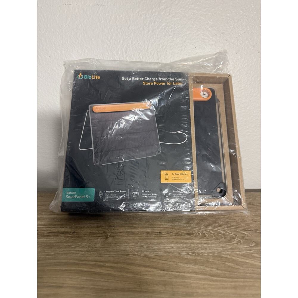 BioLite, SolarPanel 5+, Ultraslim 5-Watt Solar Panel with 3,200 mAh Battery, ...